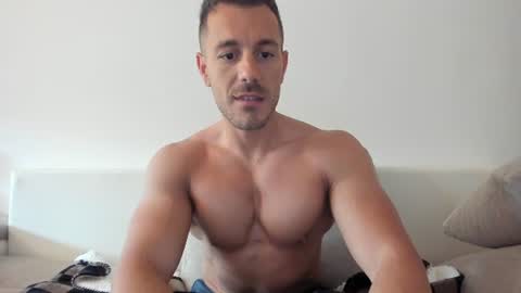 roberto4ever online show from June 25, 4:12 am