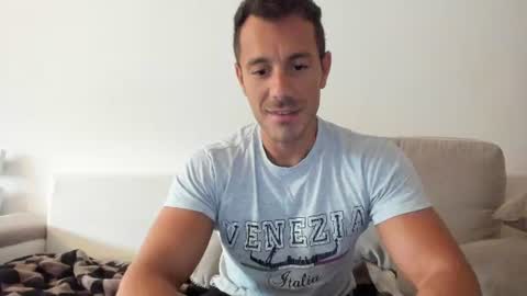 roberto4ever online show from July 7, 5:21 am