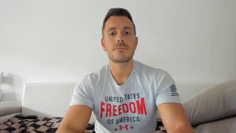 roberto4ever online show from July 28, 2:05 pm
