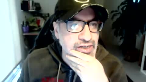 Snapshot of robertomx2014 chatting on July 29, 12:53 am robertomx2014 online show from July 29, 12:53 am
