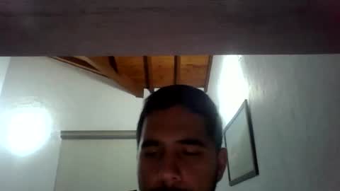 robertorodriguez503 online show from May 10, 7:35 am