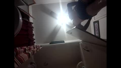 robertsaiz4200 online show from March 5, 2:40 am