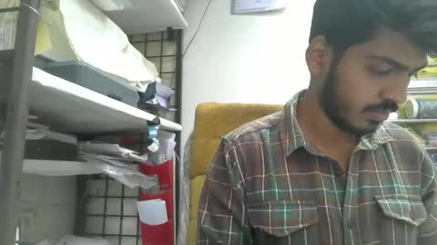 Snapshot of robertsalia220 chatting on January 3, 8:32 am Robertsalia online show from January 3, 8:32 am