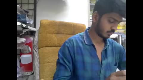 Snapshot of robertsalia220 chatting on November 8, 11:54 am Robertsalia online show from November 8, 11:54 am