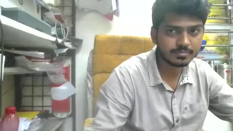 Snapshot of robertsalia220 chatting on June 3, 1:03 pm Robertsalia online show from June 3, 1:03 pm