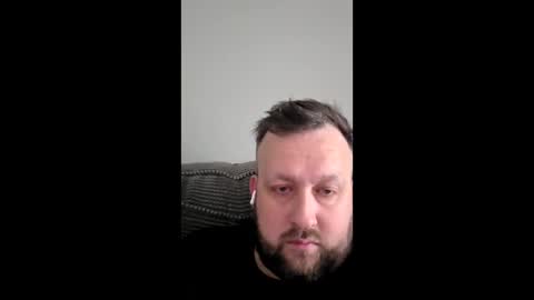Snapshot of robgilly365387 chatting on May 3, 10:21 am Uk man 87 online show from May 3, 10:21 am