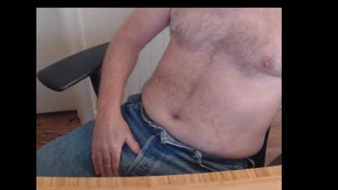 Snapshot of robidan6923 chatting on December 13, 2:49 pm robidan6923 online show from December 13, 2:49 pm