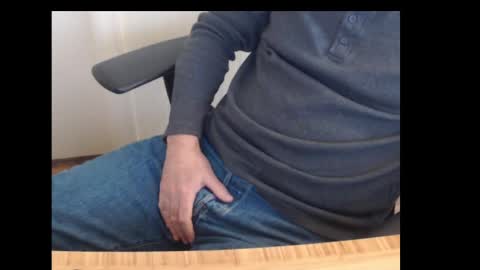 Snapshot of robidan6923 chatting on January 30, 5:28 pm robidan6923 online show from January 30, 5:28 pm