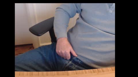 Snapshot of robidan6923 chatting on January 31, 6:47 pm robidan6923 online show from January 31, 6:47 pm