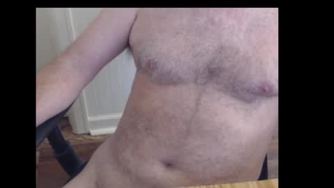 Snapshot of robidan6923 chatting on October 1, 4:13 pm robidan6923 online show from October 1, 4:13 pm