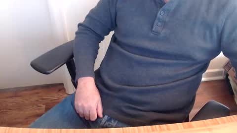 Snapshot of robidan6923 chatting on November 3, 4:08 pm robidan6923 online show from November 3, 4:08 pm