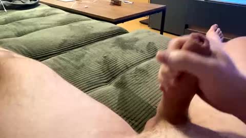 Robin online show from February 6, 6:24 pm