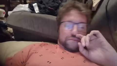 robinouhot online show from May 10, 12:05 am