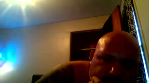 Robntiffy online show from November 20, 5:45 pm