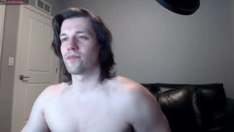 Rob Knocks online show from February 28, 3:37 am