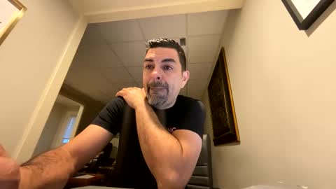 Snapshot of roblatino12 chatting on February 4, 10:55 pm roblatino12 online show from February 4, 10:55 pm