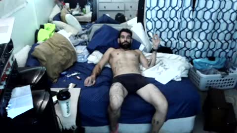 Snapshot of robnster99 chatting on July 10, 10:34 pm robnster99 online show from July 10, 10:34 pm