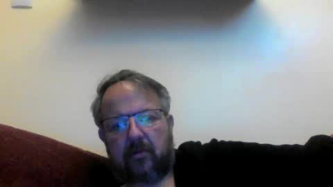 Snapshot of robxx32 chatting on June 5, 10:48 pm robxx32 online show from June 5, 10:48 pm