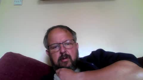 Snapshot of robxx32 chatting on June 6, 1:38 pm robxx32 online show from June 6, 1:38 pm