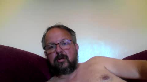 Snapshot of robxx32 chatting on June 8, 3:34 pm robxx32 online show from June 8, 3:34 pm