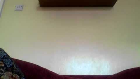 Snapshot of robxx32 chatting on June 12, 1:54 pm robxx32 online show from June 12, 1:54 pm