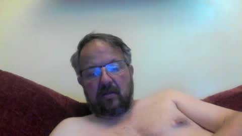Snapshot of robxx32 chatting on June 14, 8:55 pm robxx32 online show from June 14, 8:55 pm