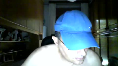 Snapshot of roby360 chatting on August 9, 12:10 pm robertino online show from August 9, 12:10 pm