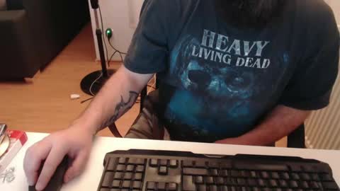 Snapshot of robzombi chatting on January 26, 4:41 pm Rockbart online show from January 26, 4:41 pm