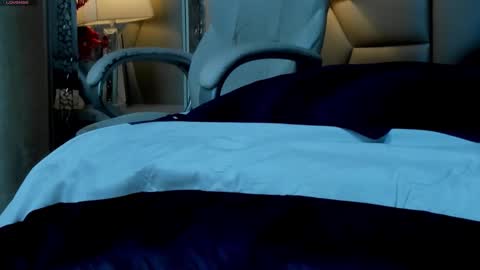 rocco_santos online show from November 30, 2:32 pm