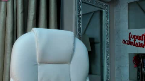 rocco_santos online show from December 3, 1:02 am