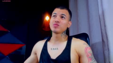 rocco_santos online show from May 2, 5:40 pm