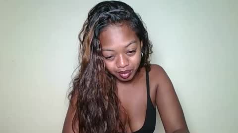 Snapshot of rochellinah chatting on June 5, 1:50 pm rochellinah online show from June 5, 1:50 pm