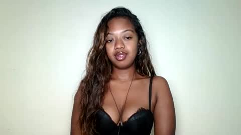Snapshot of rochellinah chatting on June 7, 12:42 pm rochellinah online show from June 7, 12:42 pm