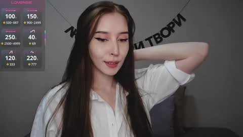 rocketsgirl online show from March 12, 8:41 am