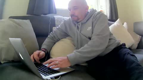 Snapshot of rockhardnfunkyplace chatting on March 4, 10:57 am Joey online show from March 4, 10:57 am