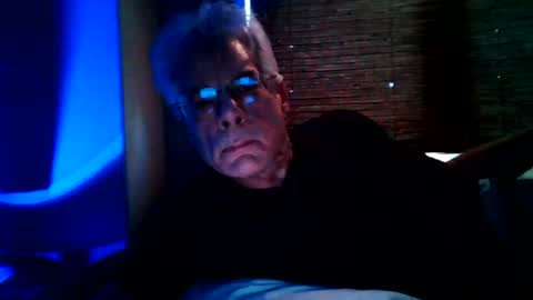 Snapshot of rockhardoldfart chatting on July 24, 5:22 pm Cum in your mouth online show from July 24, 5:22 pm