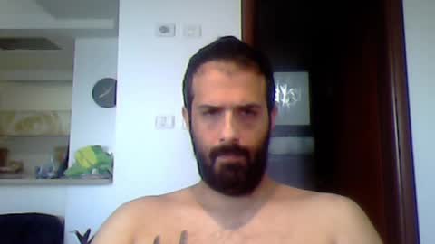 Snapshot of rockistman1 chatting on January 28, 6:05 am rockistman1 online show from January 28, 6:05 am