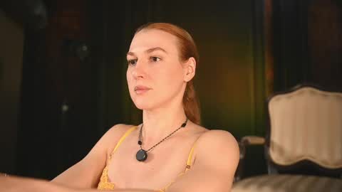 Snapshot of rocknrose chatting on May 22, 9:42 pm RocknRose online show from May 22, 9:42 pm