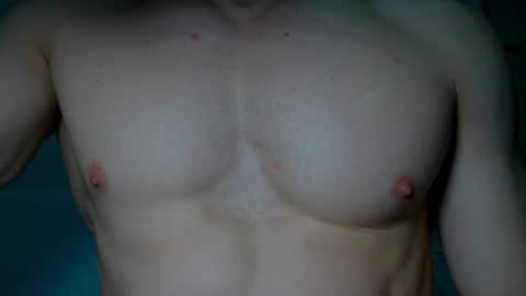 Snapshot of rocky_muscle chatting on June 16, 7:49 pm rocky muscle online show from June 16, 7:49 pm