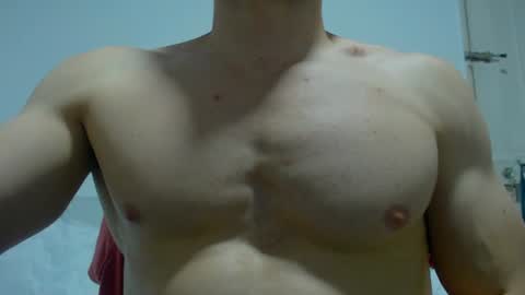 Snapshot of rocky_muscle chatting on July 21, 12:57 am rocky muscle online show from July 21, 12:57 am
