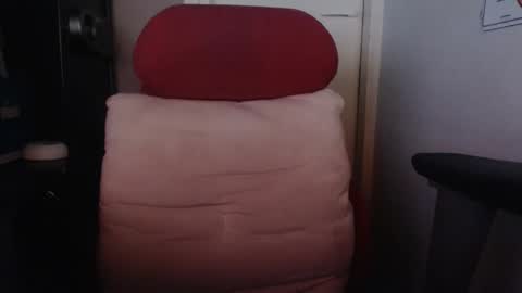 Snapshot of roctumx chatting on November 1, 3:25 pm roctumx online show from November 1, 3:25 pm