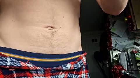 roddeep69 online show from December 9, 8:22 am