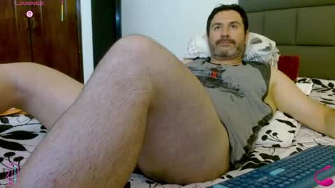 Snapshot of rodher81 chatting on June 23, 12:19 am Rod online show from June 23, 12:19 am