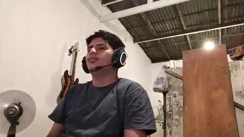 rodri1k online show from May 3, 2:39 am