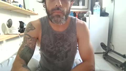 rodrigomaawad online show from March 18, 10:13 pm