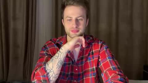 Snapshot of rodrigoveira chatting on March 9, 4:33 pm Rodrigo online show from March 9, 4:33 pm