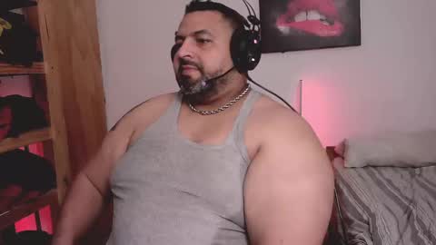 rodrixxx54 online show from October 12, 1:26 am