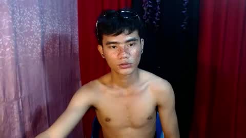 Snapshot of roianboyyy chatting on May 31, 12:12 pm roianboyyy online show from May 31, 12:12 pm