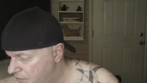 roinaz online show from December 23, 12:14 am