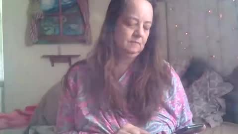 Snapshot of roisierios chatting on April 27, 12:47 pm Rosie Rios online show from April 27, 12:47 pm